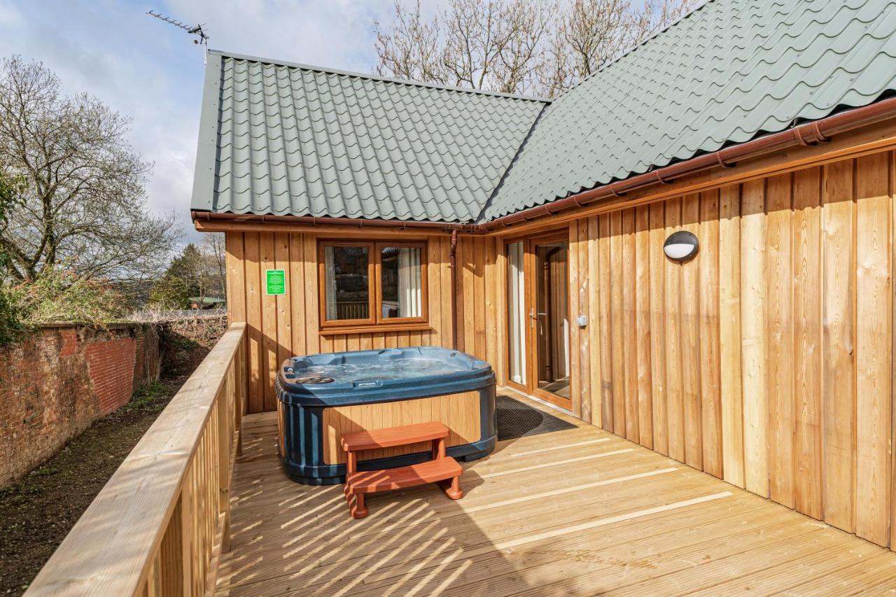 Osprey Lodge 1 With Hot Tub Ньютон-Стьюарт Екстер'єр фото